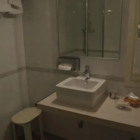 Szálloda Holiday- Finestrella