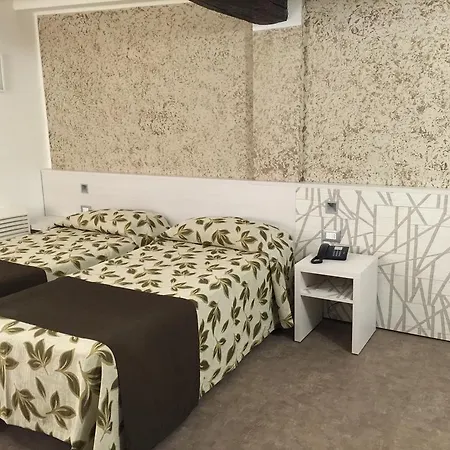 Holiday- Finestrella Hotel