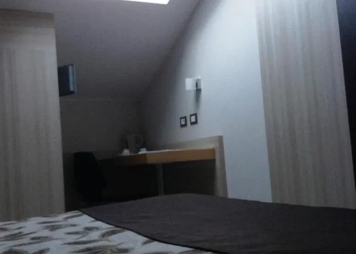 Holiday- Finestrella 3*