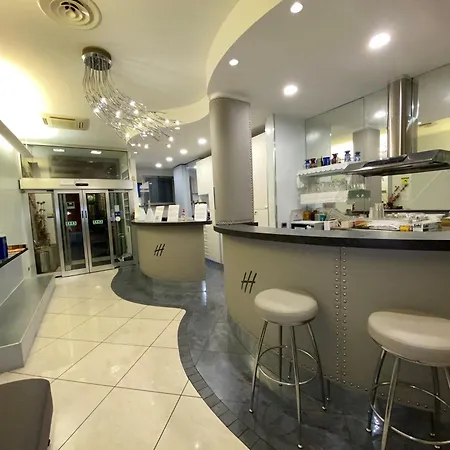 Holiday- Finestrella Hotel Bologna
