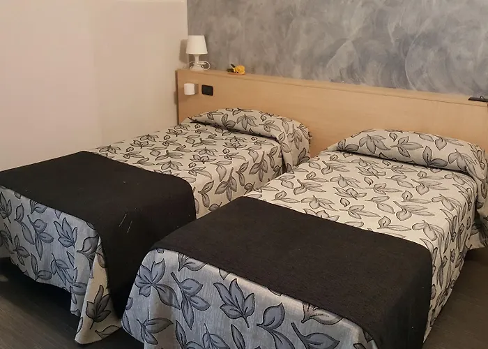 Holiday- Finestrella Hotell 3*