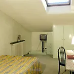 Hotel Holiday- Finestrella Bolonia