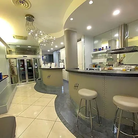 Holiday- Finestrella 3*