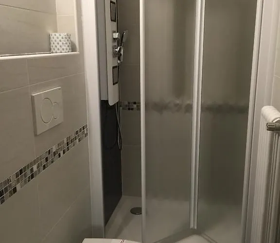 Holiday- Finestrella Болонья