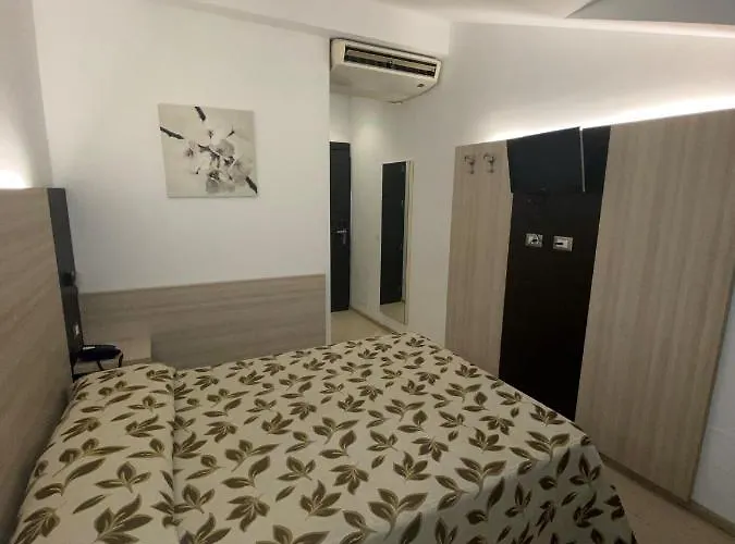 Holiday- Finestrella Hotel