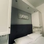 Hotel Holiday- Finestrella Bolonia