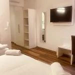 Hotel Holiday- Finestrella Bolonia