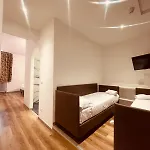 Holiday- Finestrella Hotel