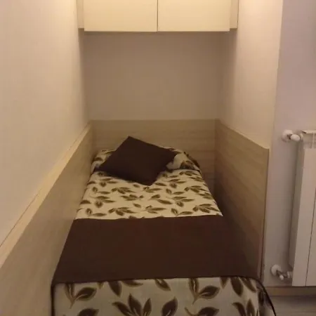 Hotel Holiday- Finestrella Bologna